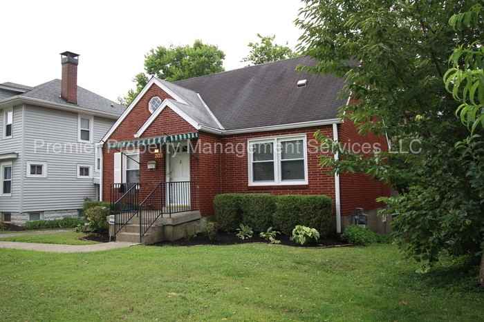 2128 Trevilian Way - Photo 2 of 11