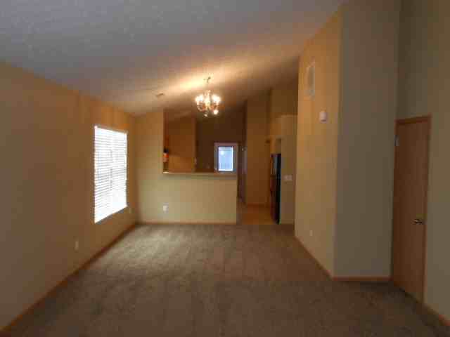 2164 Shadow Rock Dr - Photo 3 of 17