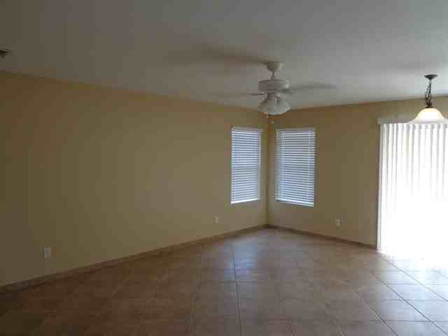 765 W Flaming Arrow Dr - Photo 2 of 16