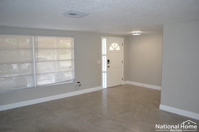 5746 Embay Ave - Photo 2 of 9