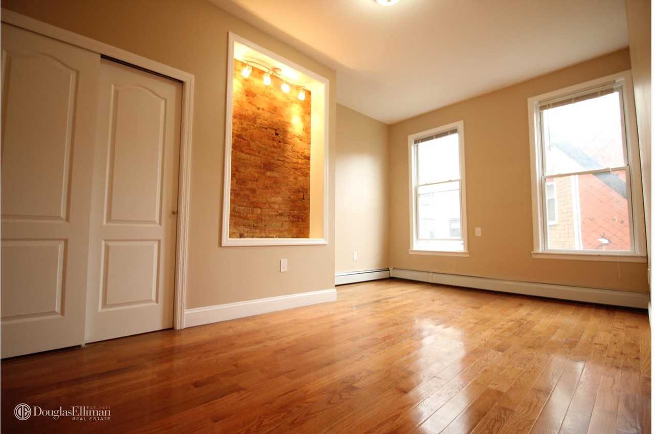 726 Prospect Ave #2 - Photo 3 of 8