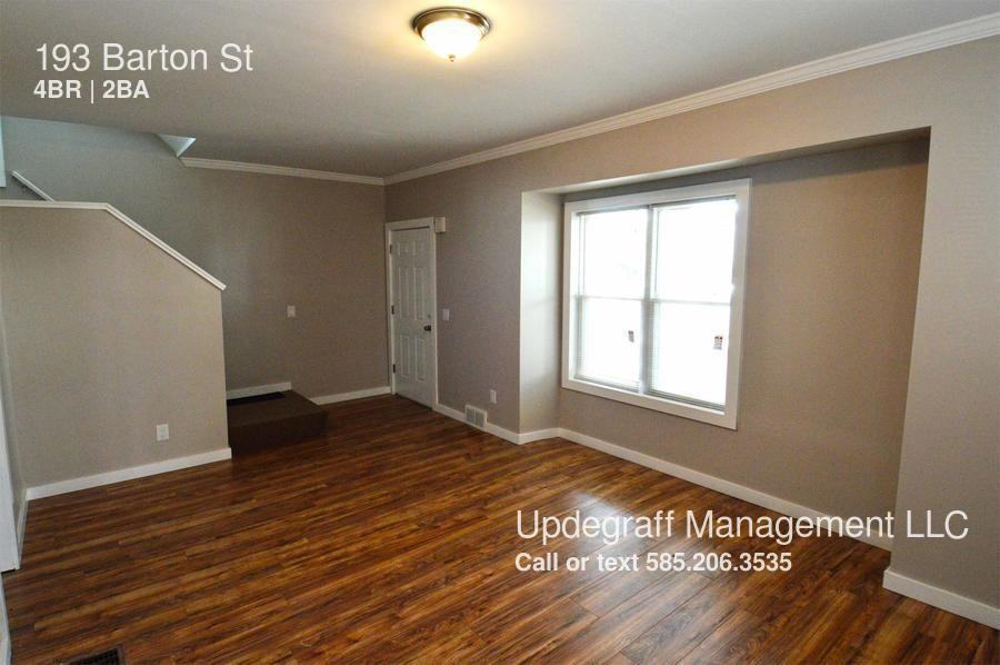 193 Barton St - Photo 2 of 30