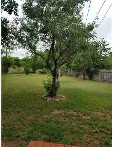 116 Golden Oaks Dr - Photo 2 of 18