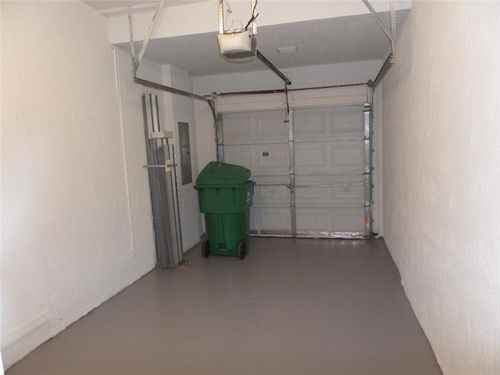 5062 SW 141st Ave - Photo 3 of 6