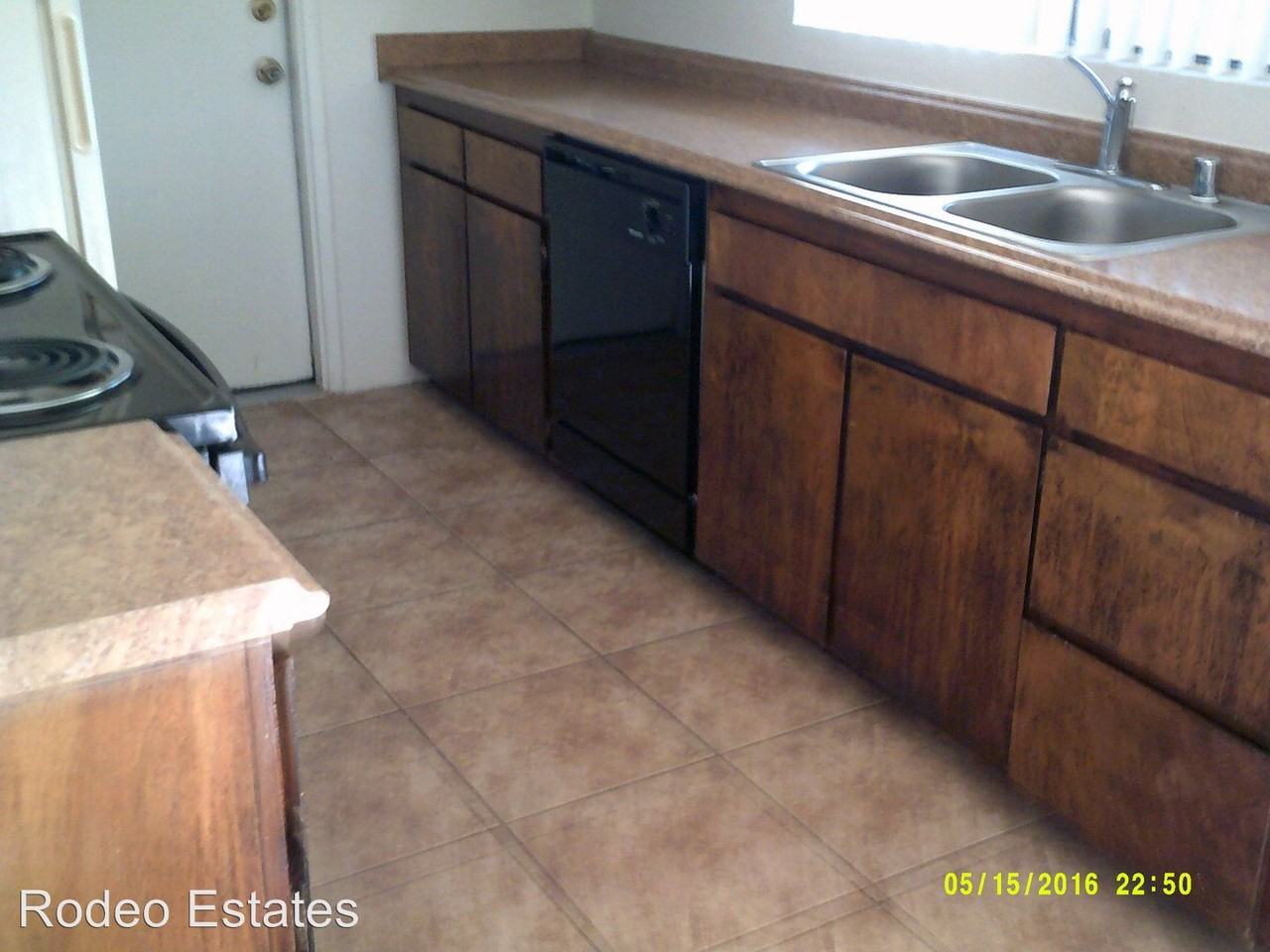 2217 Cherry Lane - Photo 2 of 4