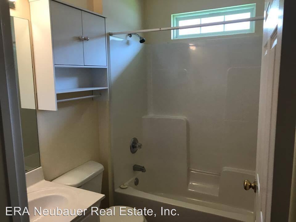 608 E 24th St - Photo 2 of 16