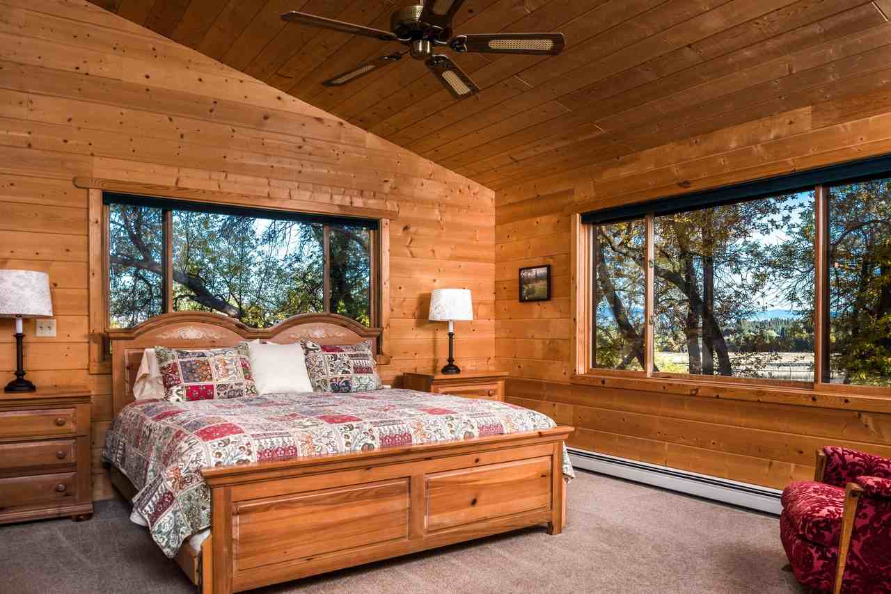 838 Sweathouse Creek Rd - Photo 2 of 13