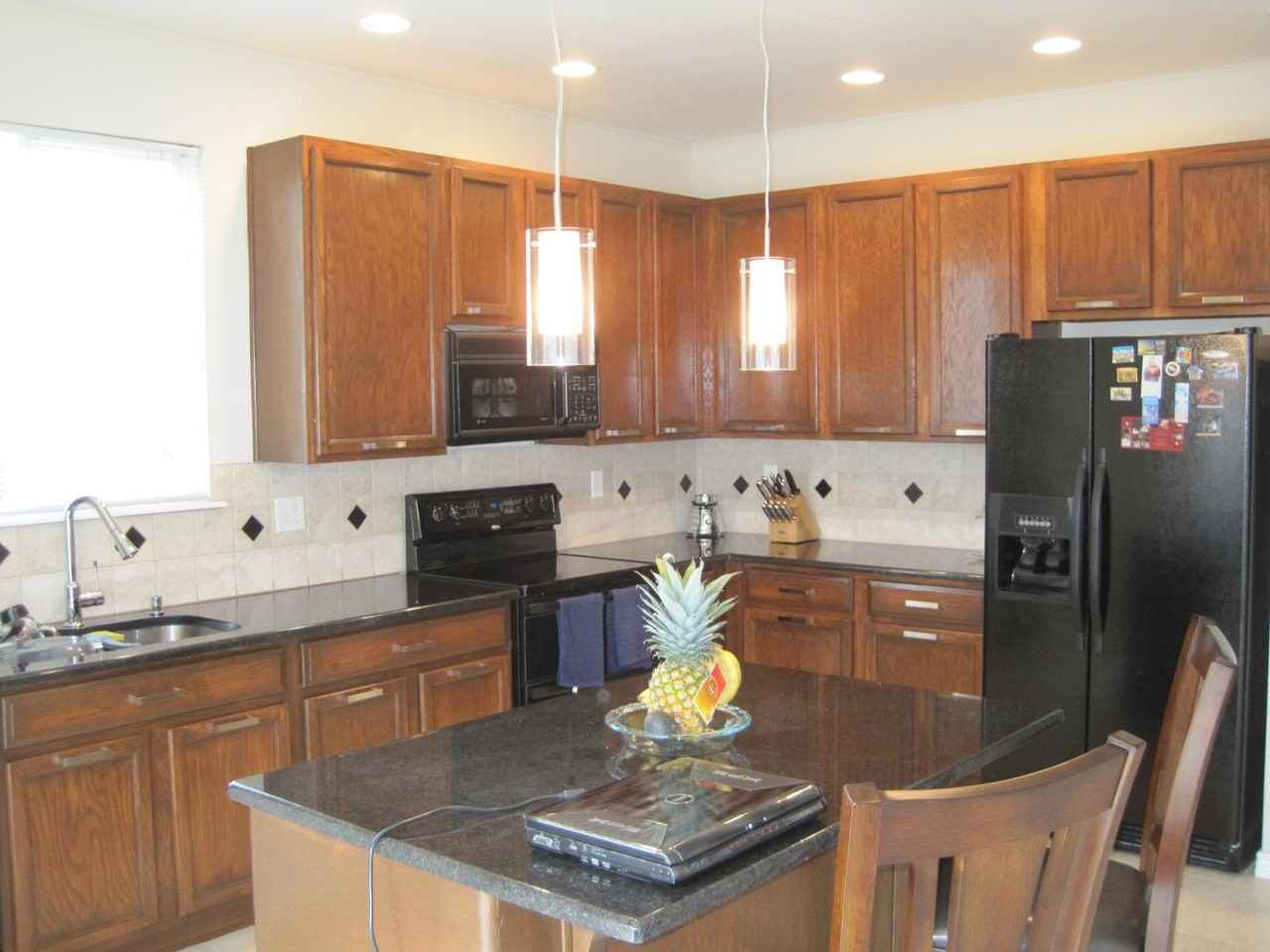 3827 Glenarbor Ln - Photo 2 of 16