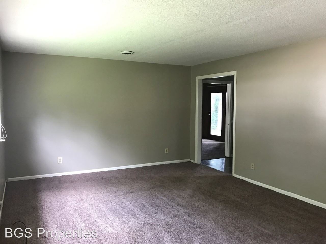 2820 David Rd - Photo 3 of 9