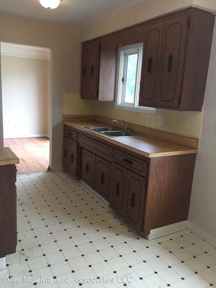 18807 Preston Rd - Photo 3 of 20