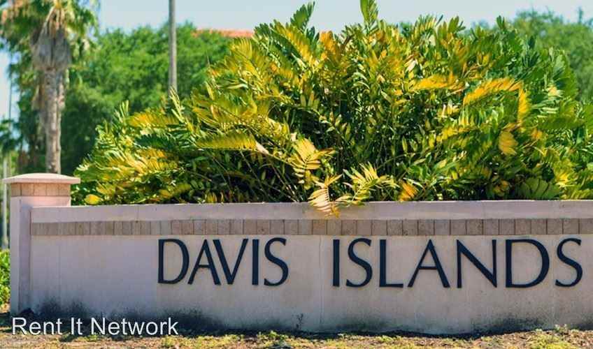 502 Columbia Dr - Photo 2 of 31