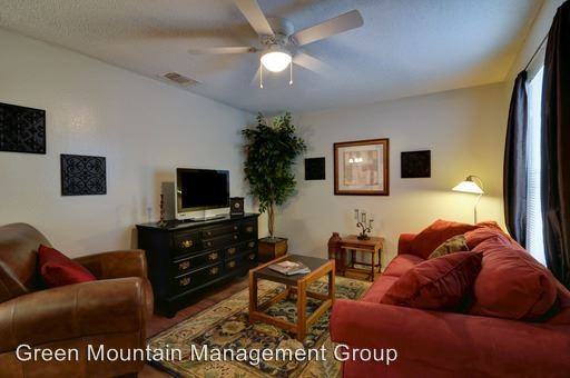811 Darby Blvd. - Photo 2 of 4