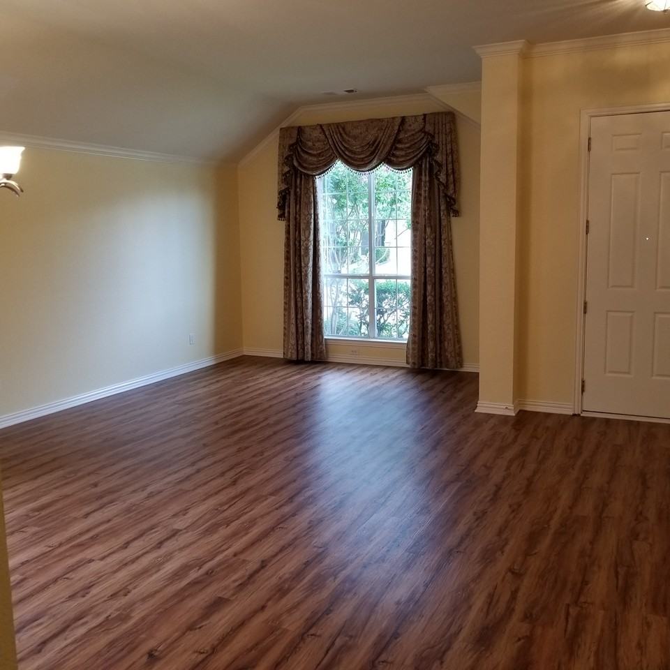 9117 Chardin Park Dr - Photo 2 of 11