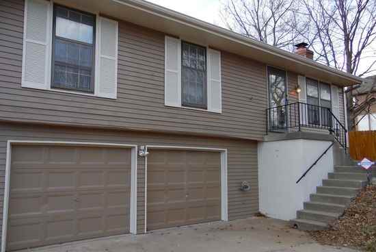 7116 N Chas Dr - Photo 2 of 25