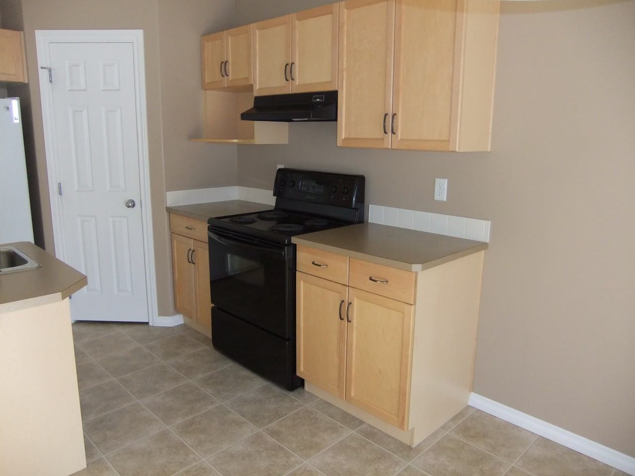 193 Cornwall Rd - Photo 3 of 13