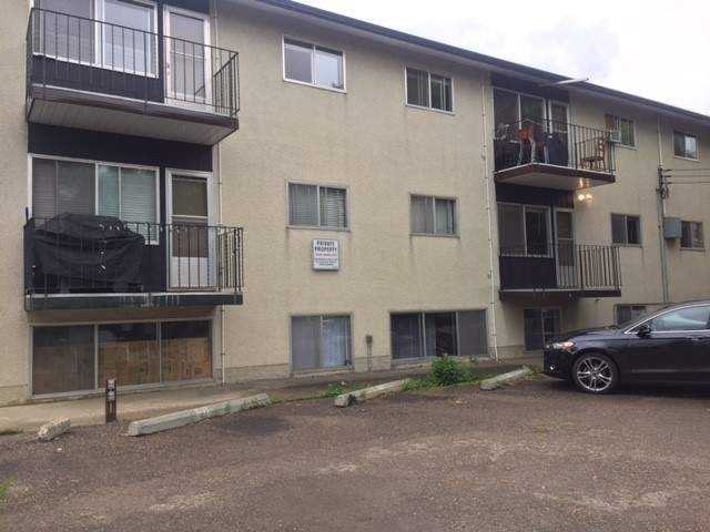 10512 83 Avenue - Photo 3 of 12
