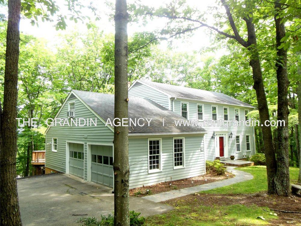 5013 Upland Game Rd - Photo 3 of 50