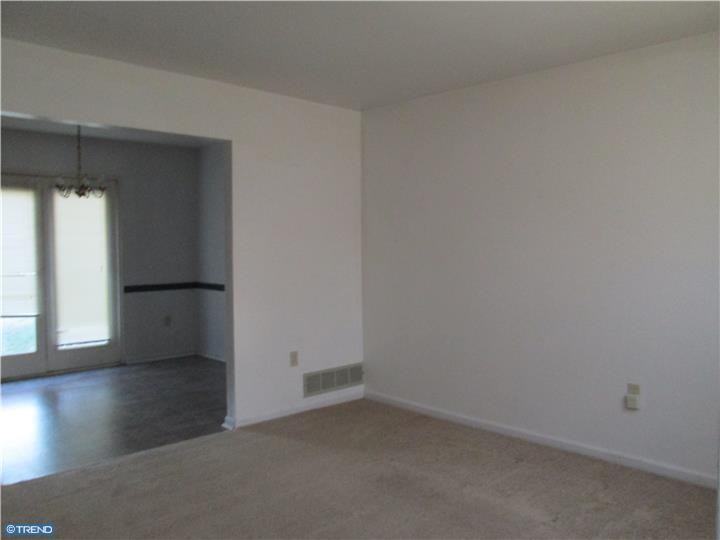 115 S 4th St - Photo 2 of 6