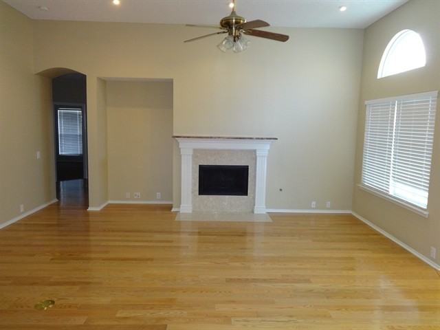 4729 Grant Park Ave - Photo 3 of 13