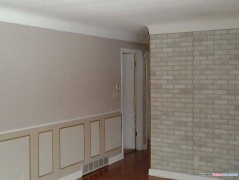 1576 Conway St - Photo 3 of 15