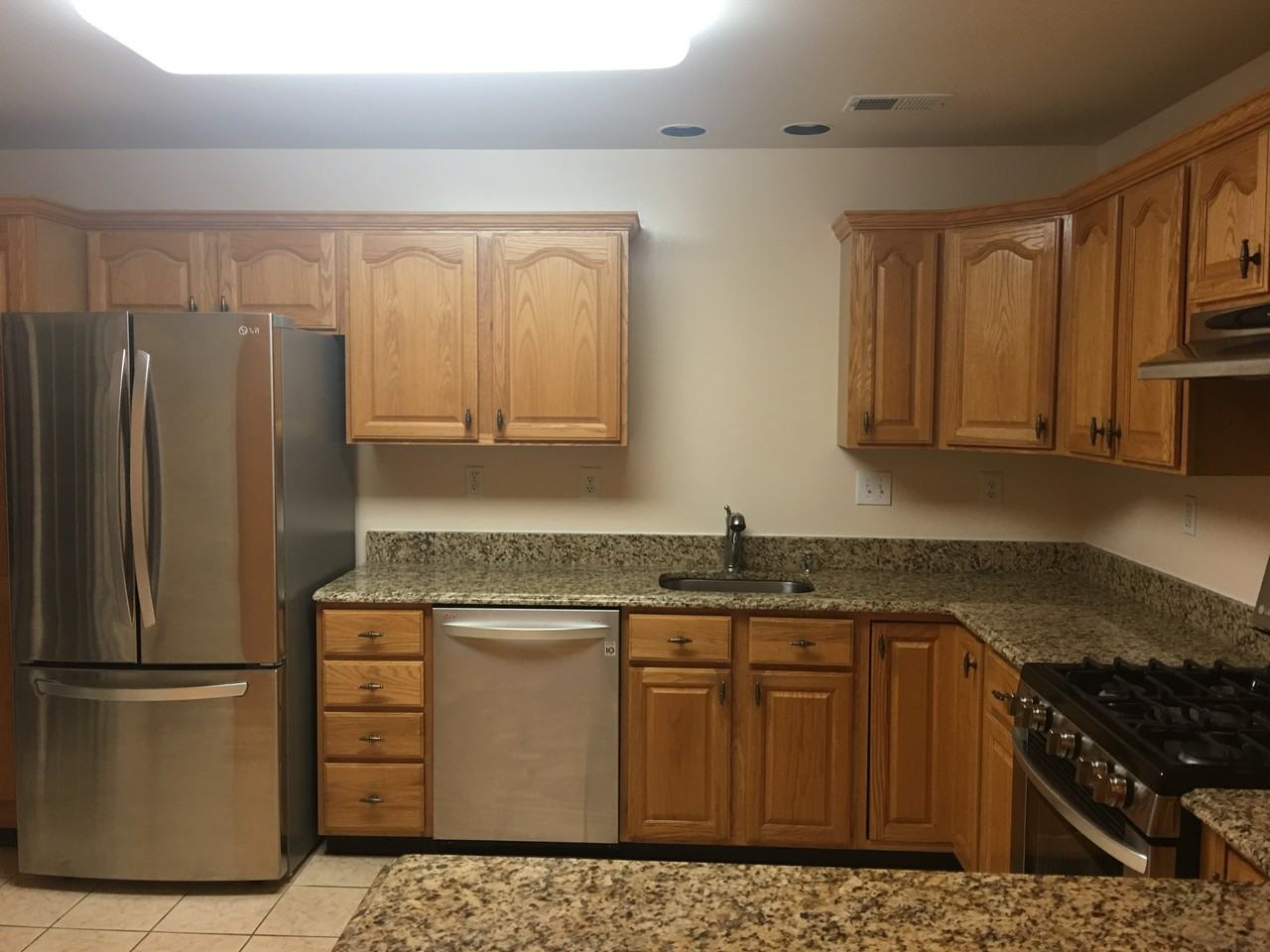 125 Constitution Way - Photo 3 of 12