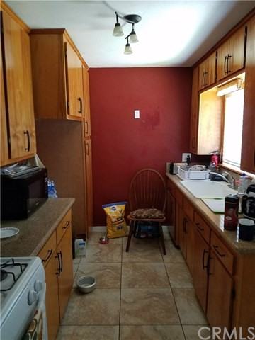 25521 Lane St - Photo 3 of 8