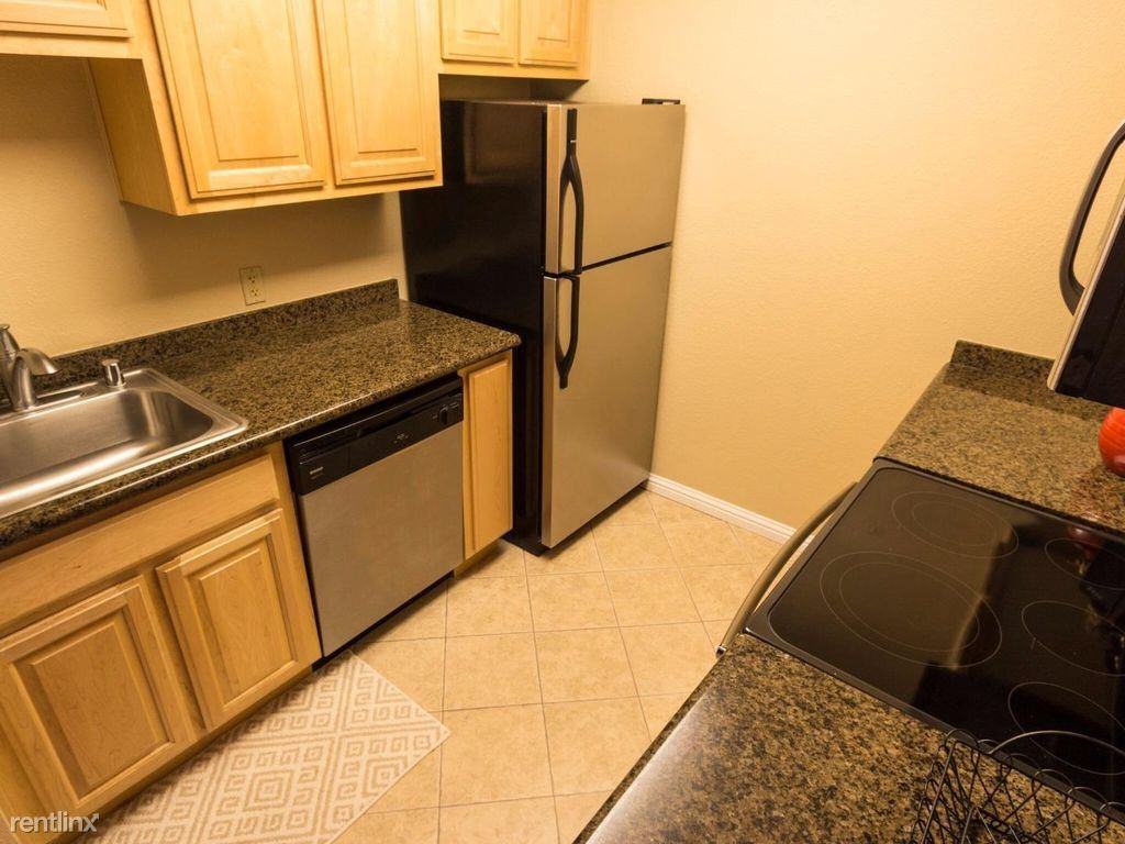 110 Monte Verano Ct - Photo 3 of 13