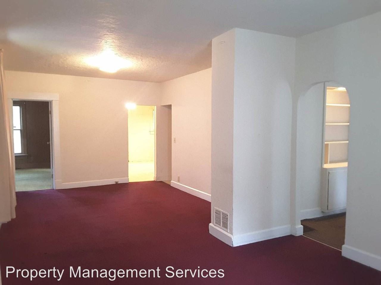 919 S 3rd St - Photo 2 of 12