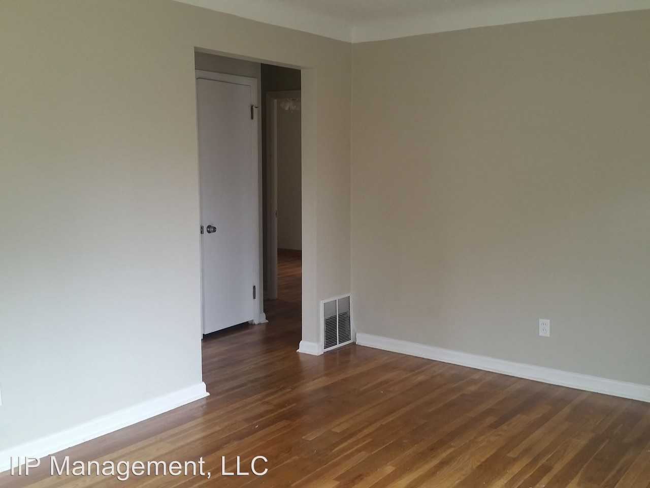 14209 Emery Ave - Photo 2 of 13