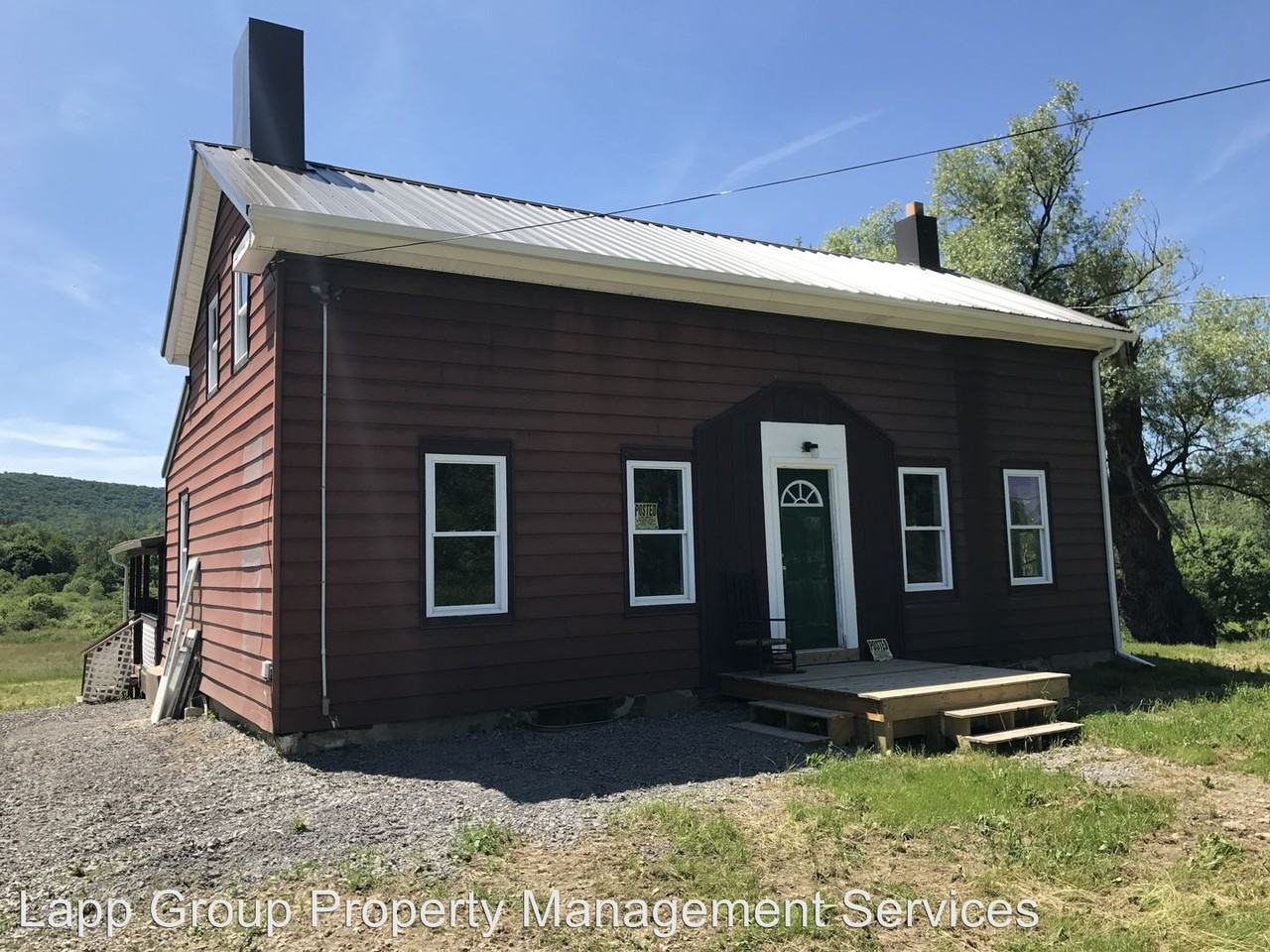 968 Hornby Rd - Photo 2 of 16