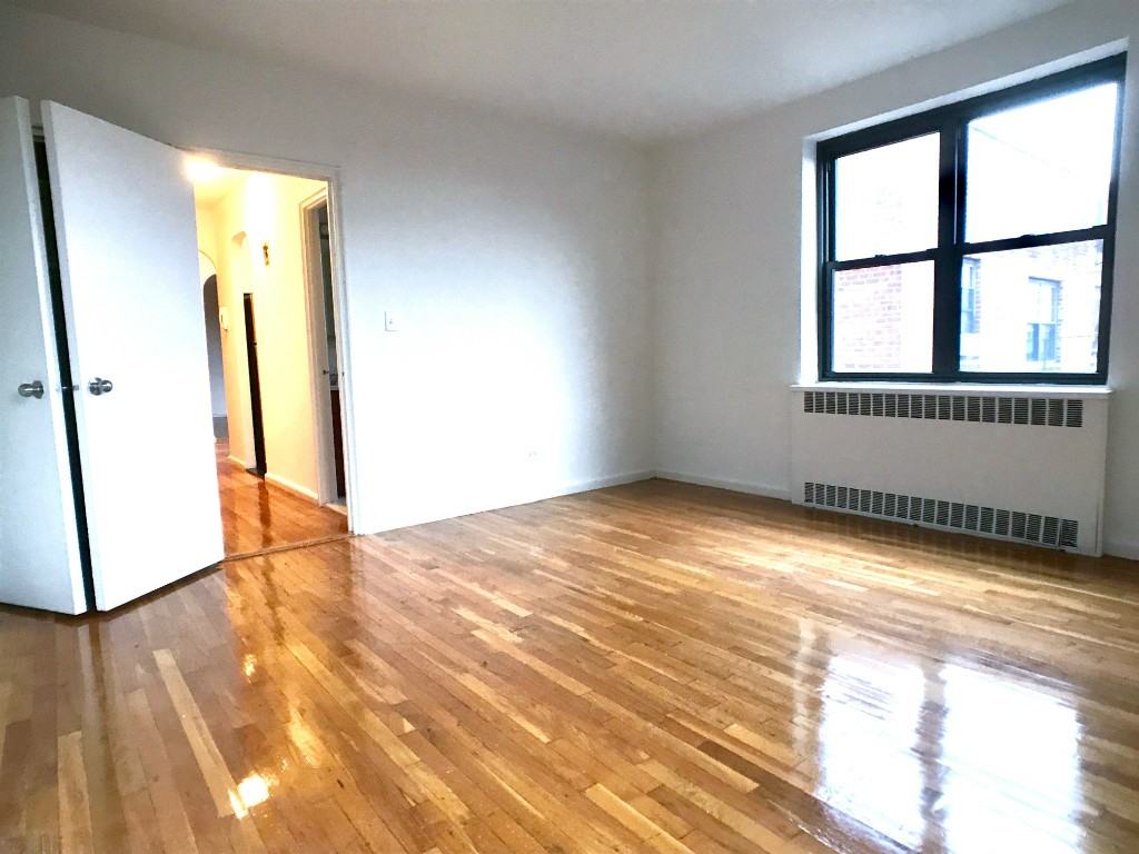 700 Fort Washington Ave #6A