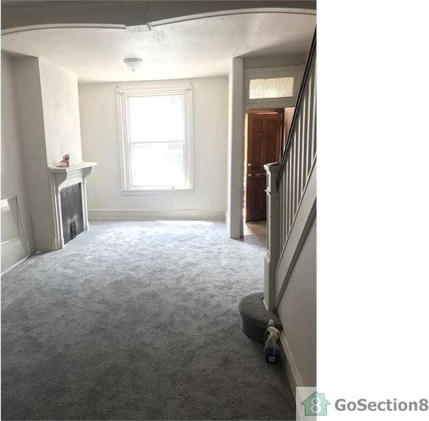 4443 N Cleveland St - Photo 2 of 8
