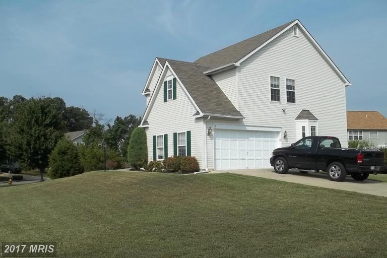 2889 Huddersfield Ct - Photo 2 of 10