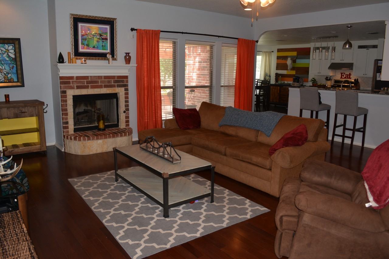 8515 El Camino Ct - Photo 2 of 33