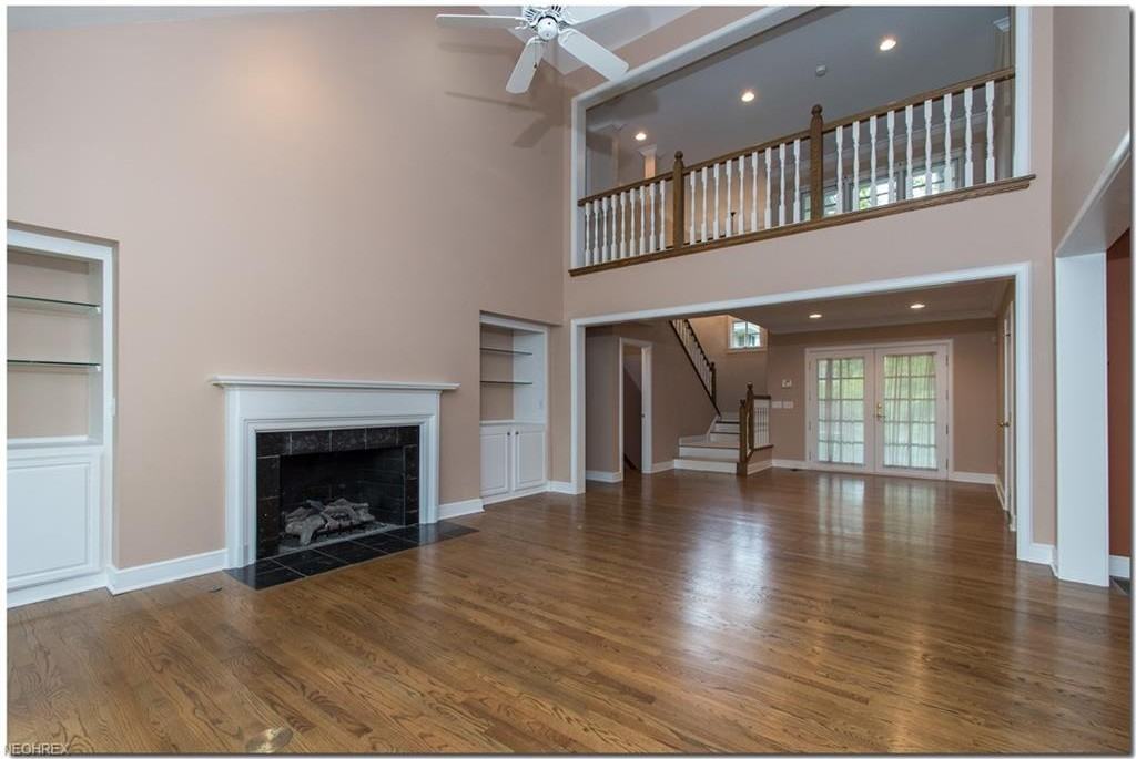 10 W Mather Ln - Photo 3 of 21