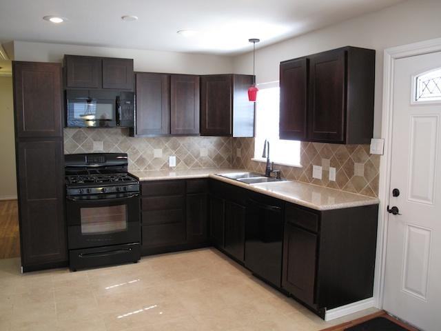 4226 Bonham St - Photo 3 of 9