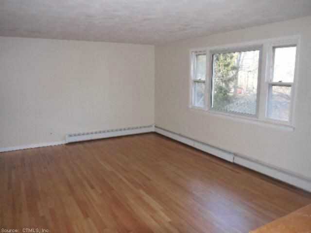 227 Chestnut Tree Hill Rd - Photo 2 of 17