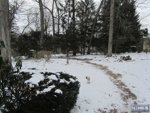 48 Woodland Rd - Photo 2 of 14