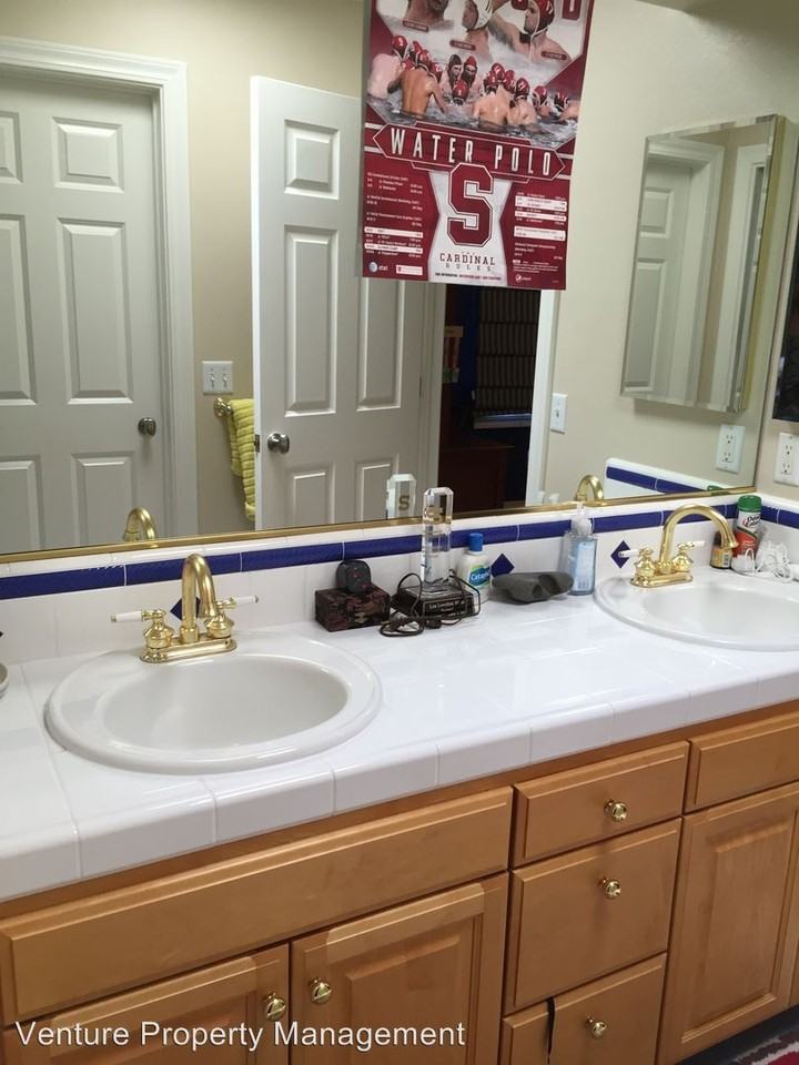 185 Hanna Way - Photo 3 of 17