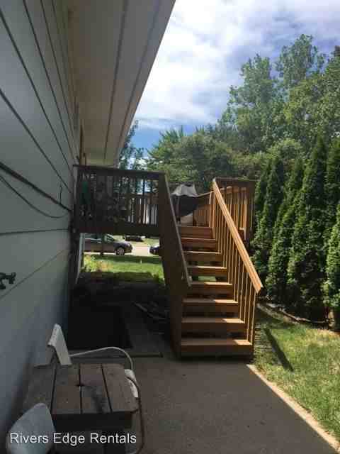 308 Iowa St - Photo 2 of 6