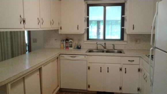 4624 Amherst Ave - Photo 3 of 8