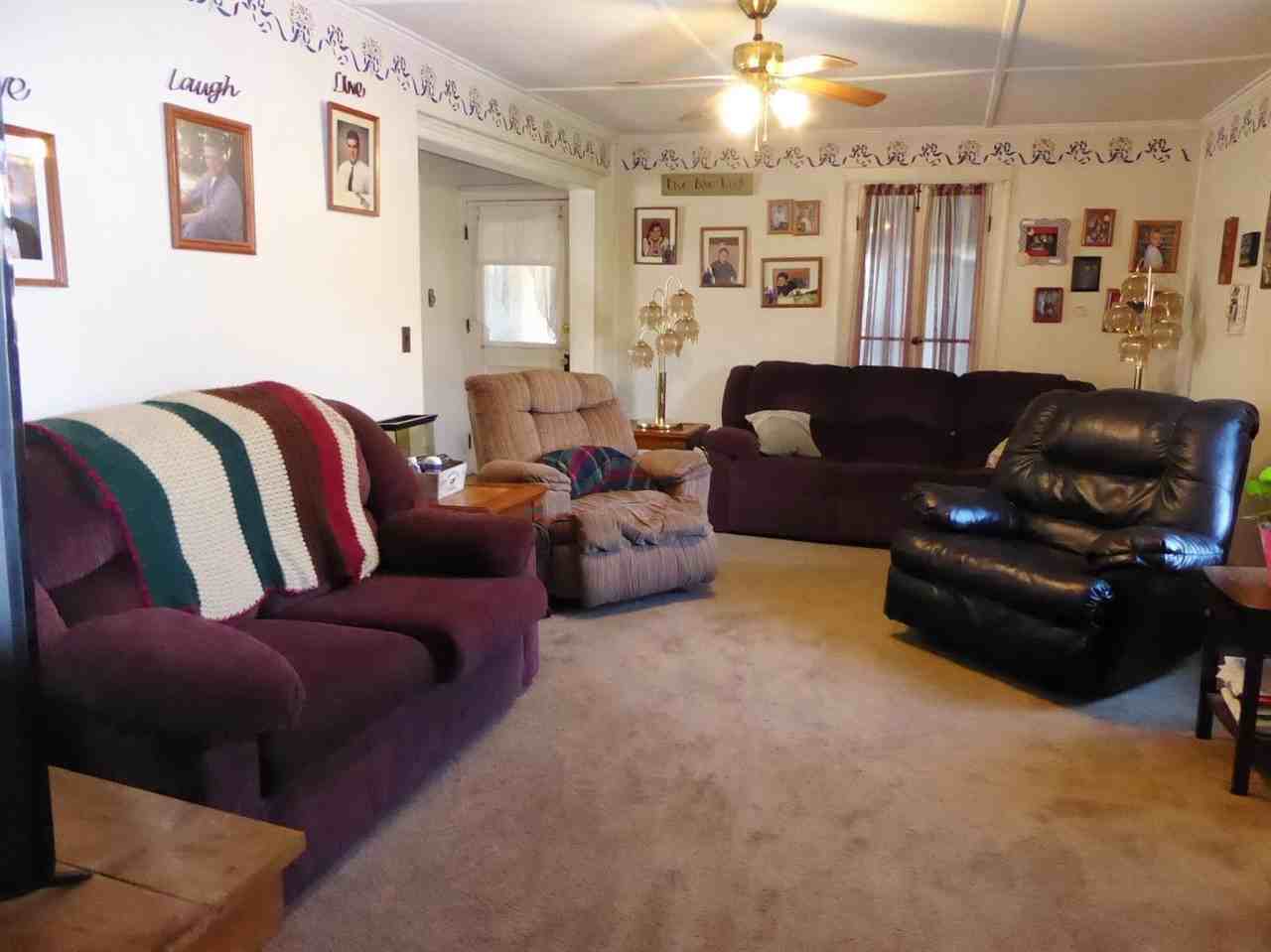 31 Genesee St - Photo 2 of 14