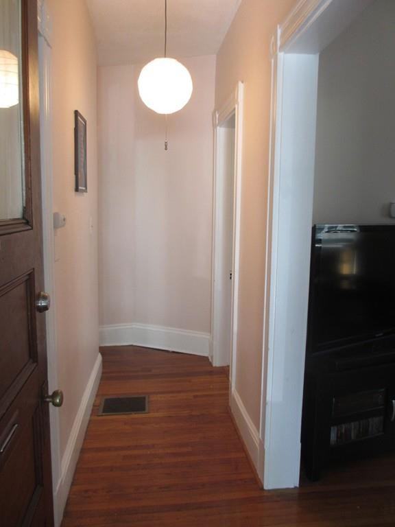 18 Claflin Pl #1 - Photo 2 of 10