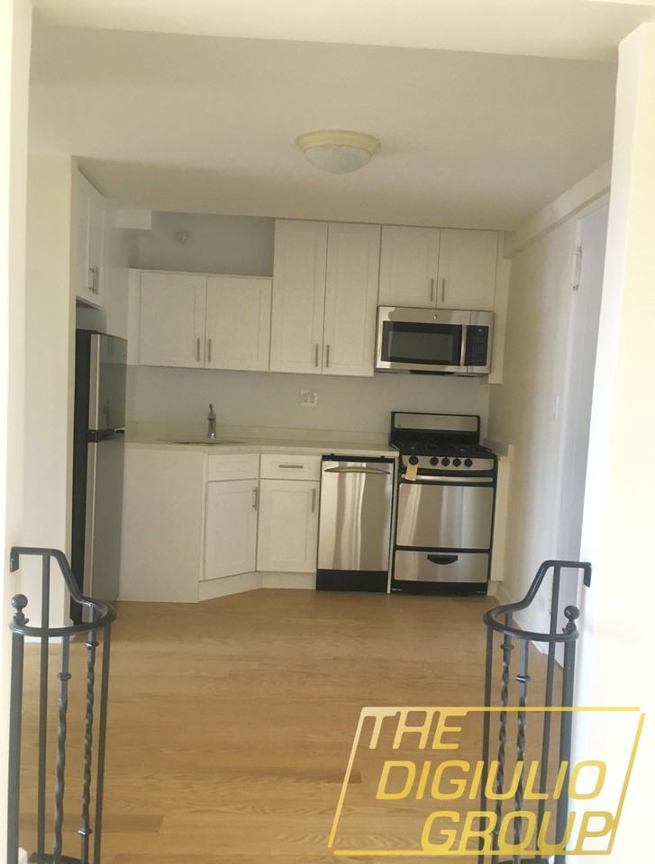 900 Grand Concourse 10 H, Bronx, NY 10451 1 Bedroom Apartment for