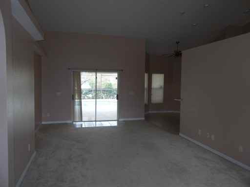 36403 Antone Dr - Photo 3 of 16