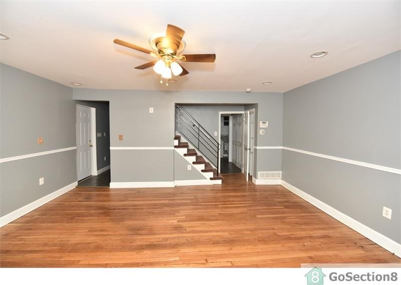 4104 Westchester Rd - Photo 2 of 28