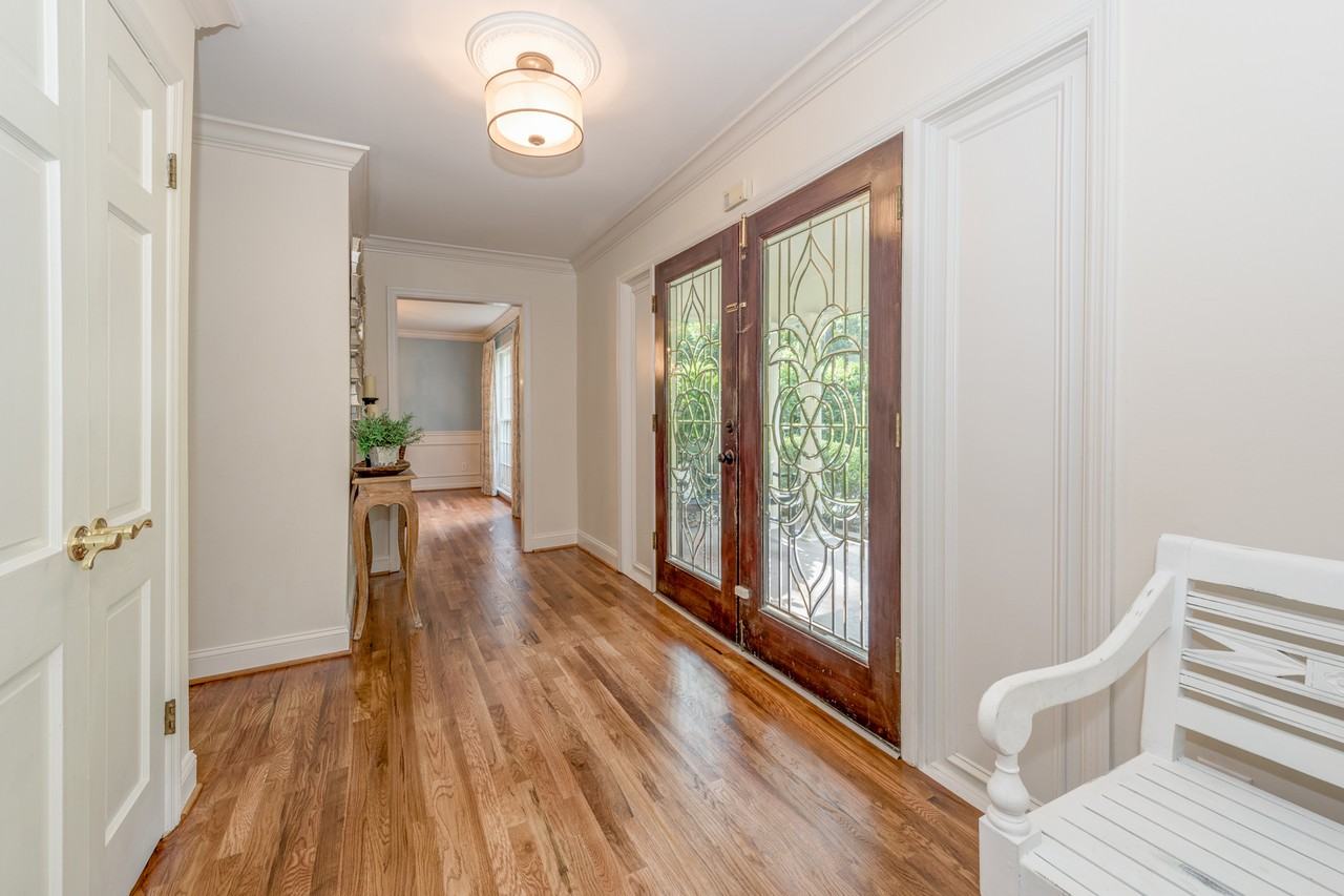 2824 Ridge Valley Rd NW - Photo 2 of 27