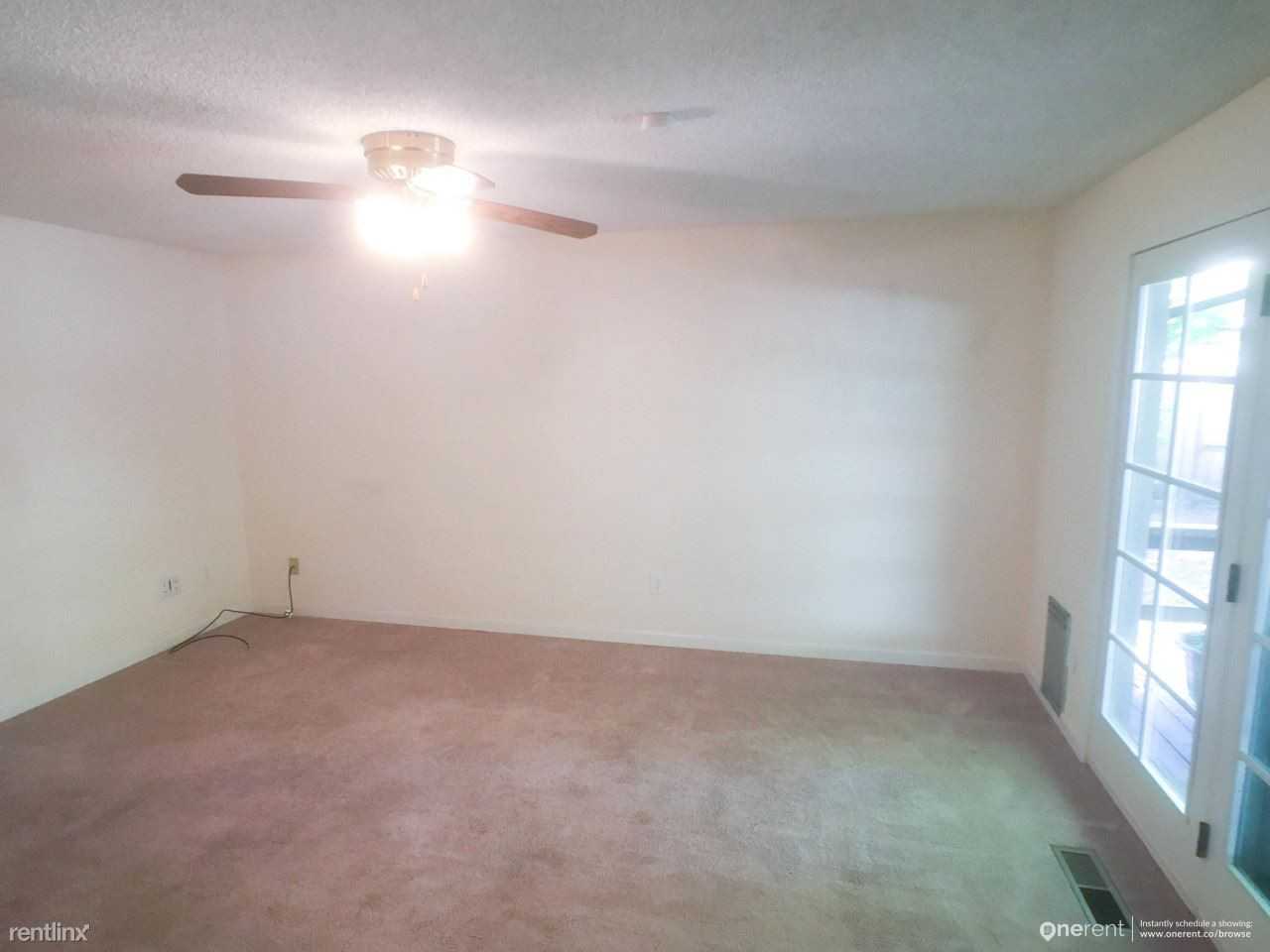 1624 Index Ct SE - Photo 3 of 24