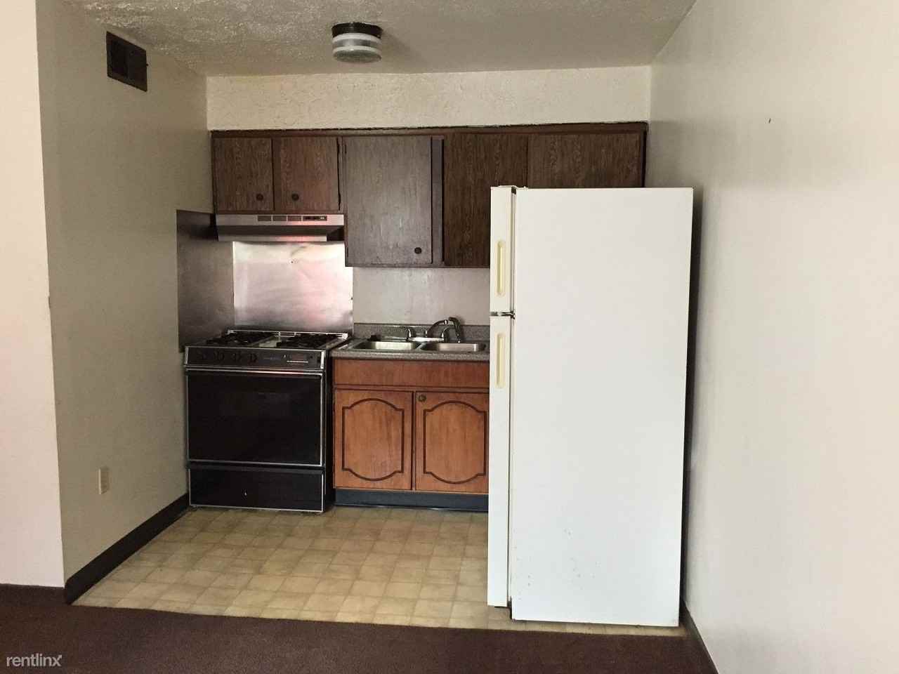 3404 Chicamauga Ave - Photo 2 of 3