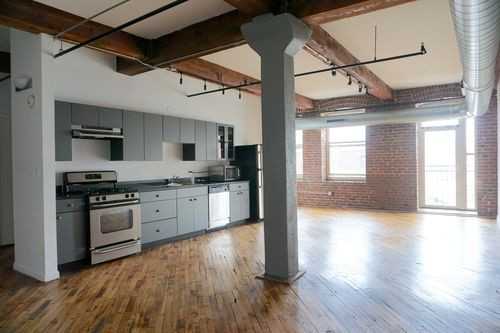 1220 Buttonwood St #202